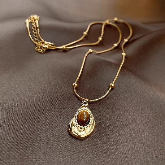 Amber Stone Necklace Retro Irregular Clavicle Chain Sweater Chain Women Fashion Jewelry - Free Spirit Chic